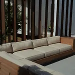 Villa Pnoes